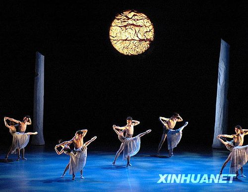 2035年澳门四不像精准预测，科技与传统的和谐共舞